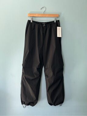 NWT Athleta Midday Low Rise Pants